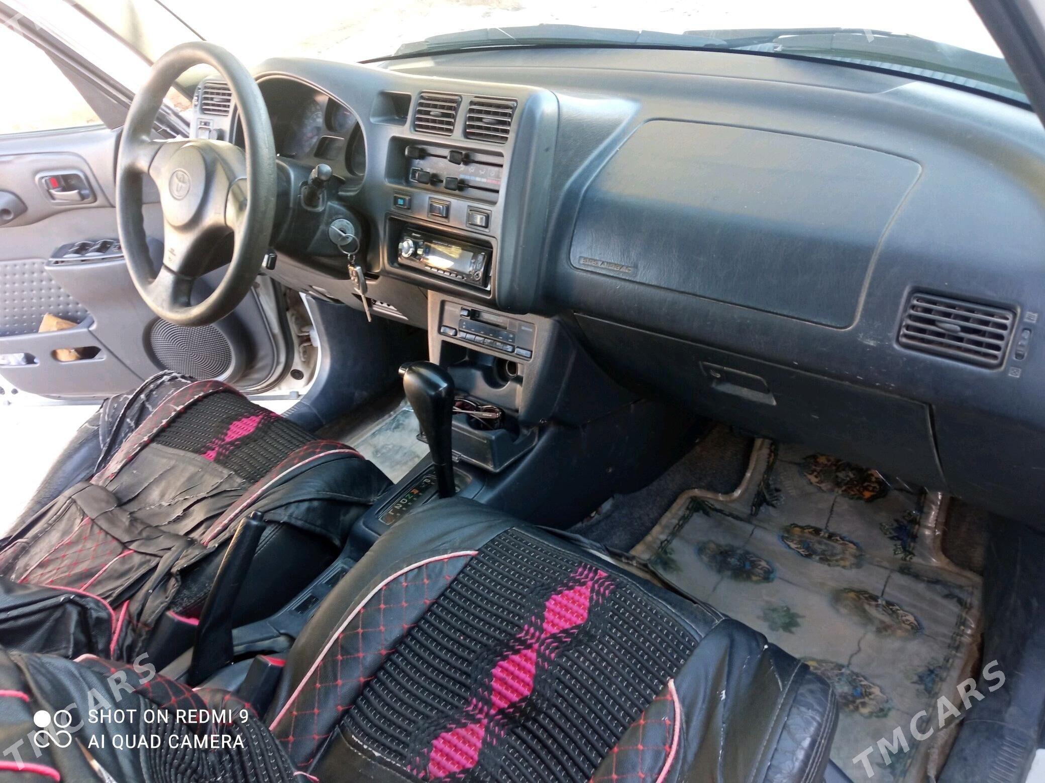 Toyota RAV4 2000 - 90 000 TMT - Магданлы - img 2