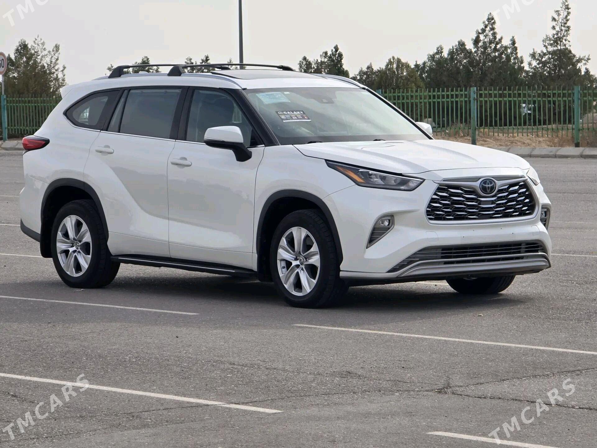 Toyota Highlander 2020 - 610 000 TMT - Дашогуз - img 4