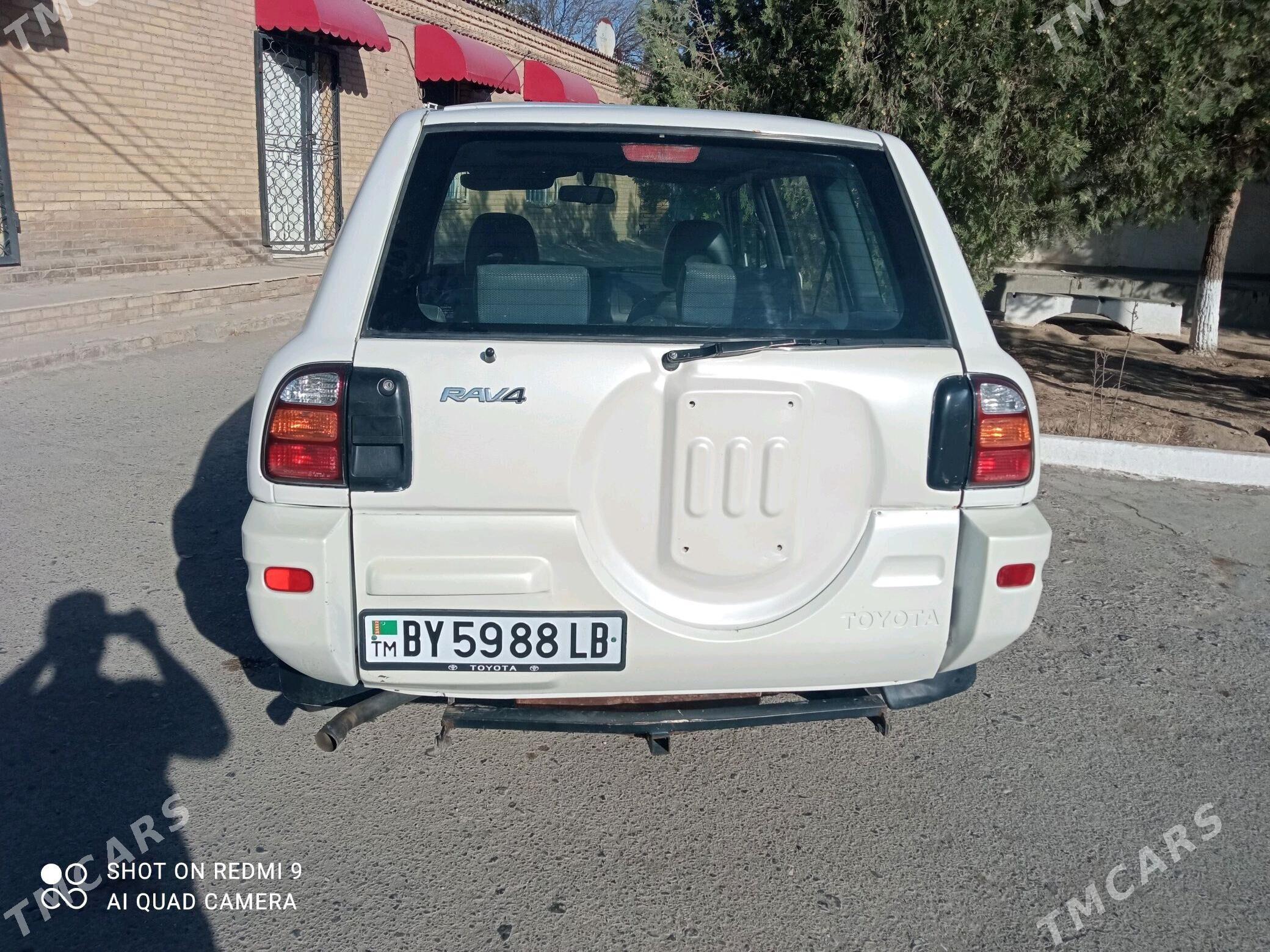 Toyota RAV4 2000 - 90 000 TMT - Магданлы - img 6