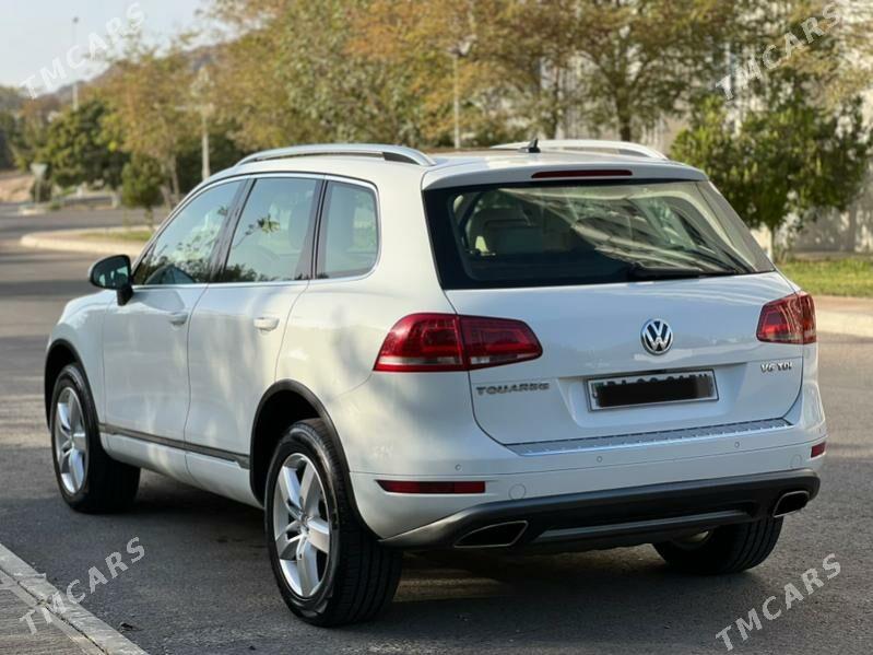 Volkswagen Touareg 2012 - 400 000 TMT - Türkmenbaşy - img 4