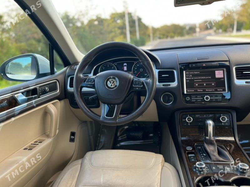 Volkswagen Touareg 2012 - 400 000 TMT - Türkmenbaşy - img 7