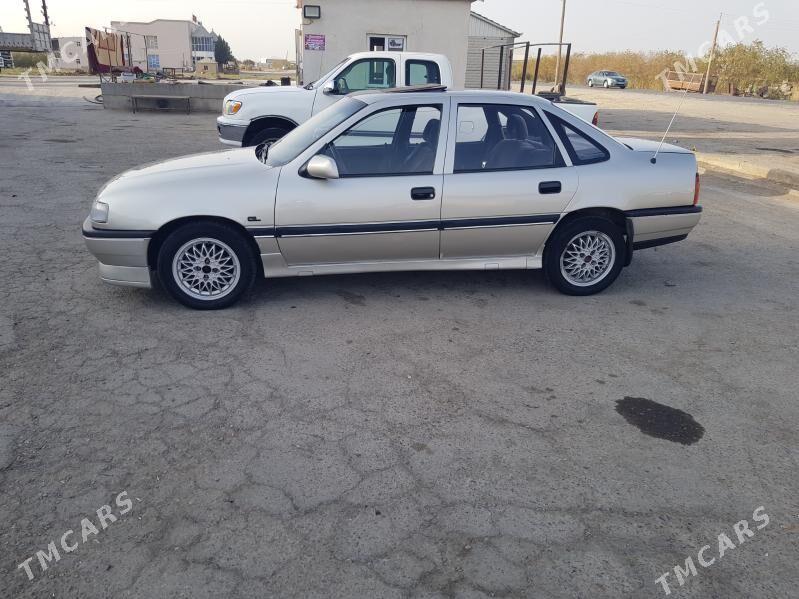 Opel Vectra 1991 - 36 000 TMT - Mary - img 4