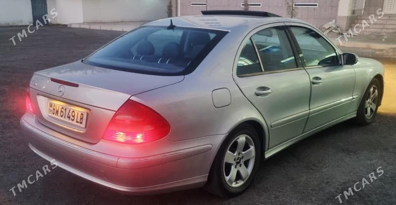 Mercedes-Benz E320 2004 - 160 000 TMT - Türkmenabat - img 8