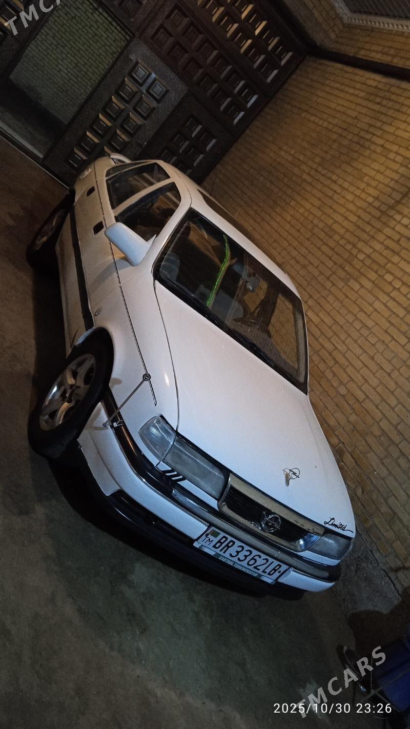 Opel Vectra 1993 - 25 000 TMT - Туркменабат - img 1