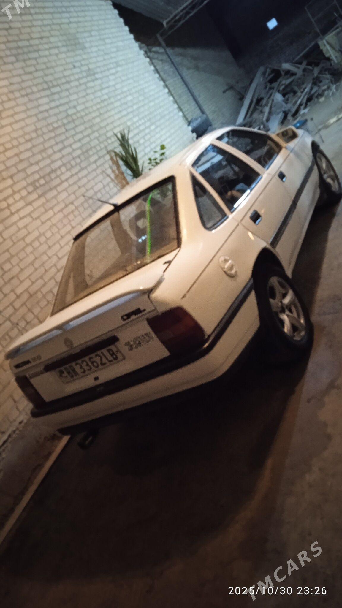 Opel Vectra 1993 - 25 000 TMT - Туркменабат - img 3