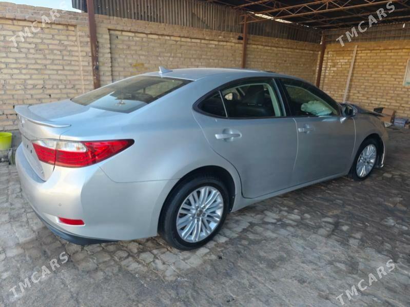 Lexus ES 350 2013 - 220 000 TMT - Mary - img 1