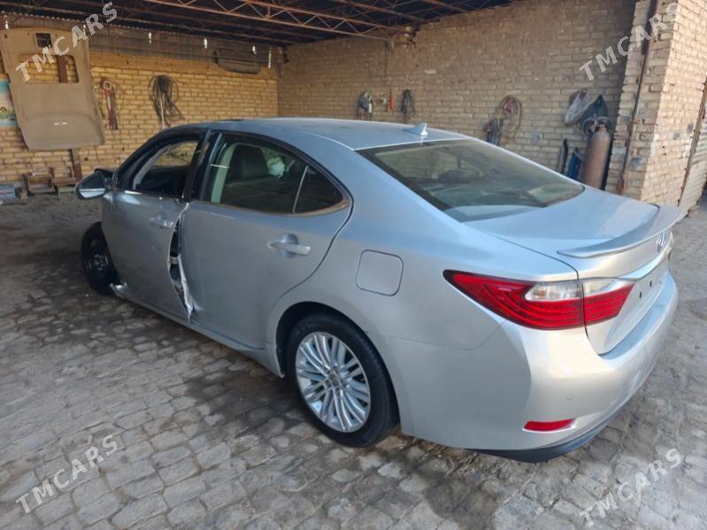 Lexus ES 350 2013 - 220 000 TMT - Mary - img 3