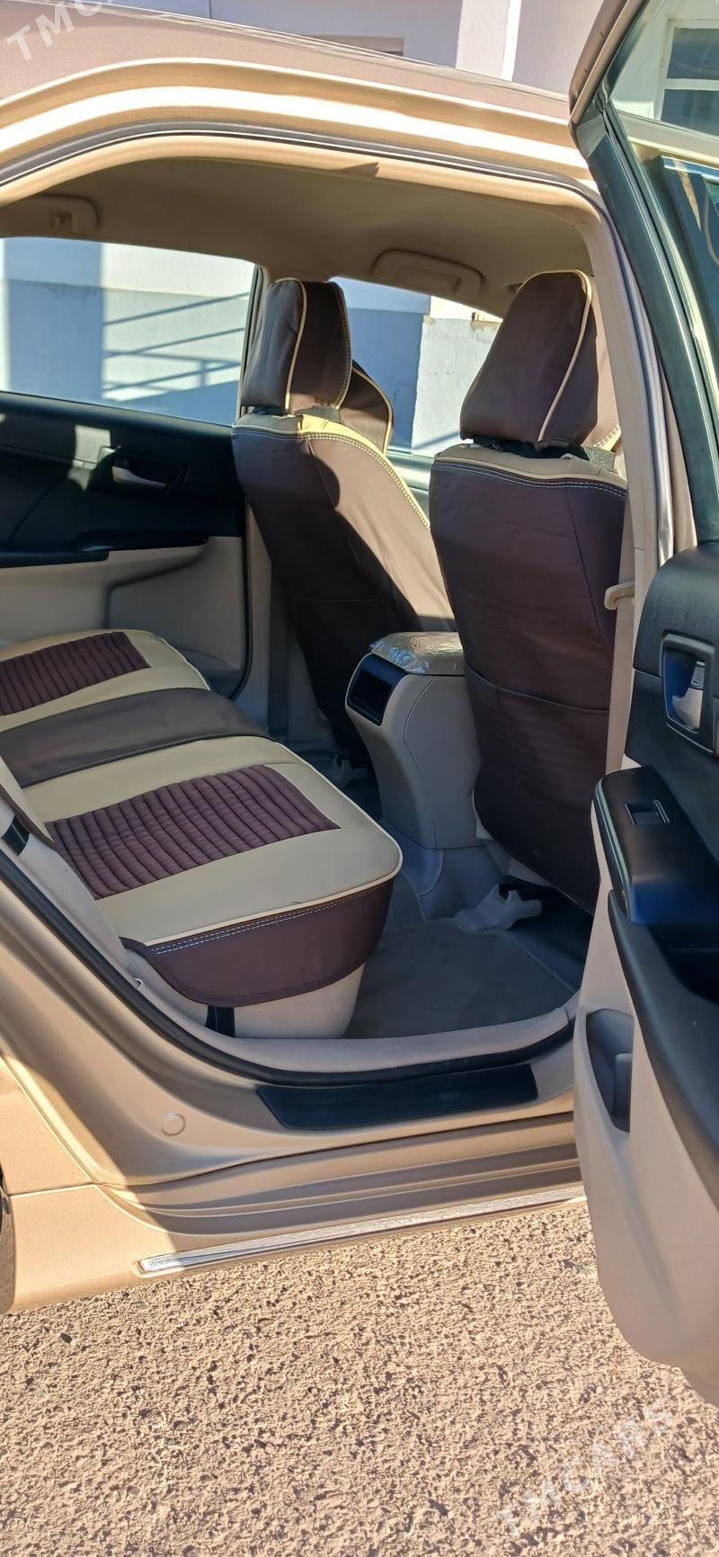 Toyota Camry 2012 - 220 000 TMT - Дашогуз - img 5