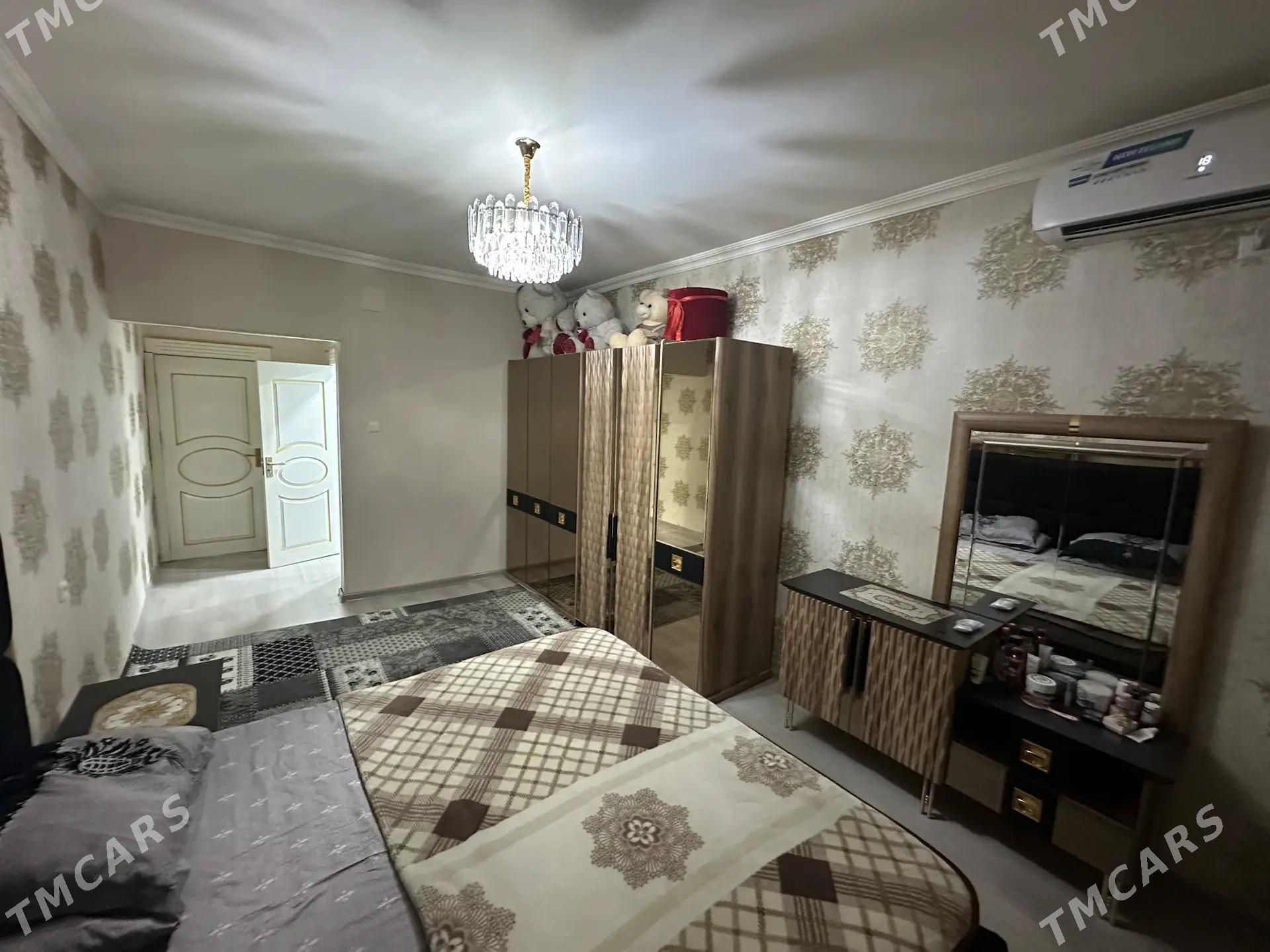 Satlyk Jay - Büzmeýin - img 2