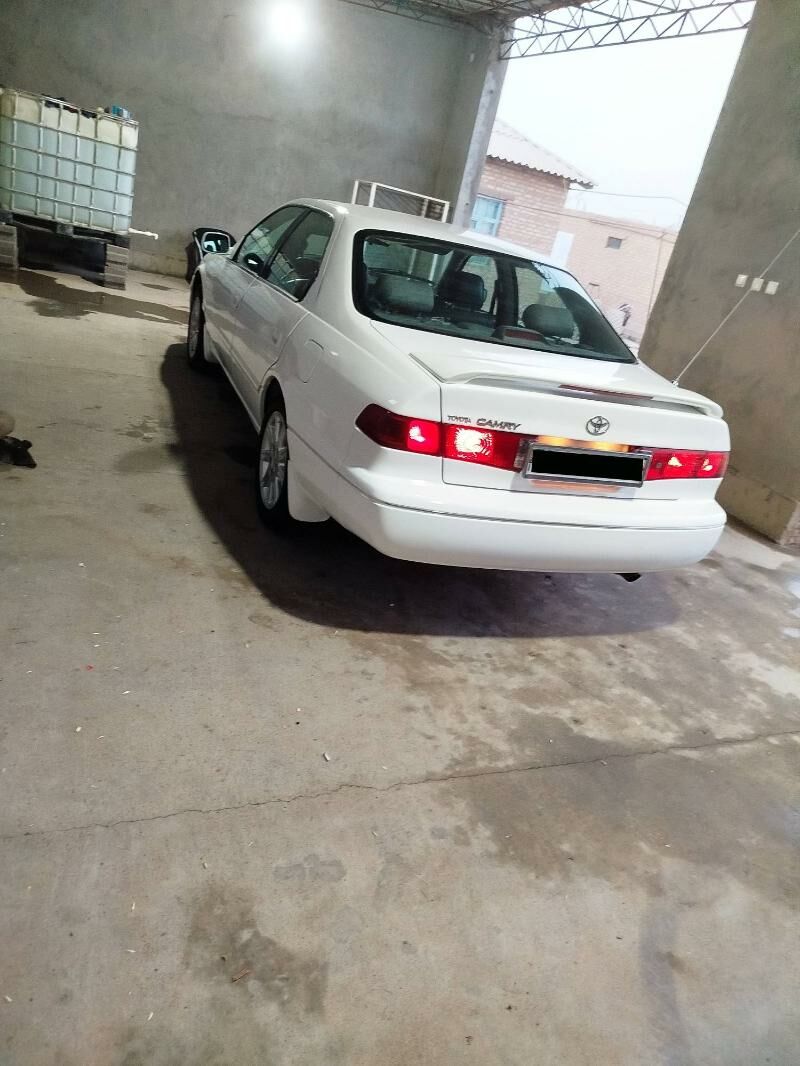 Toyota Camry 2000 - 159 000 TMT - Теджен - img 6