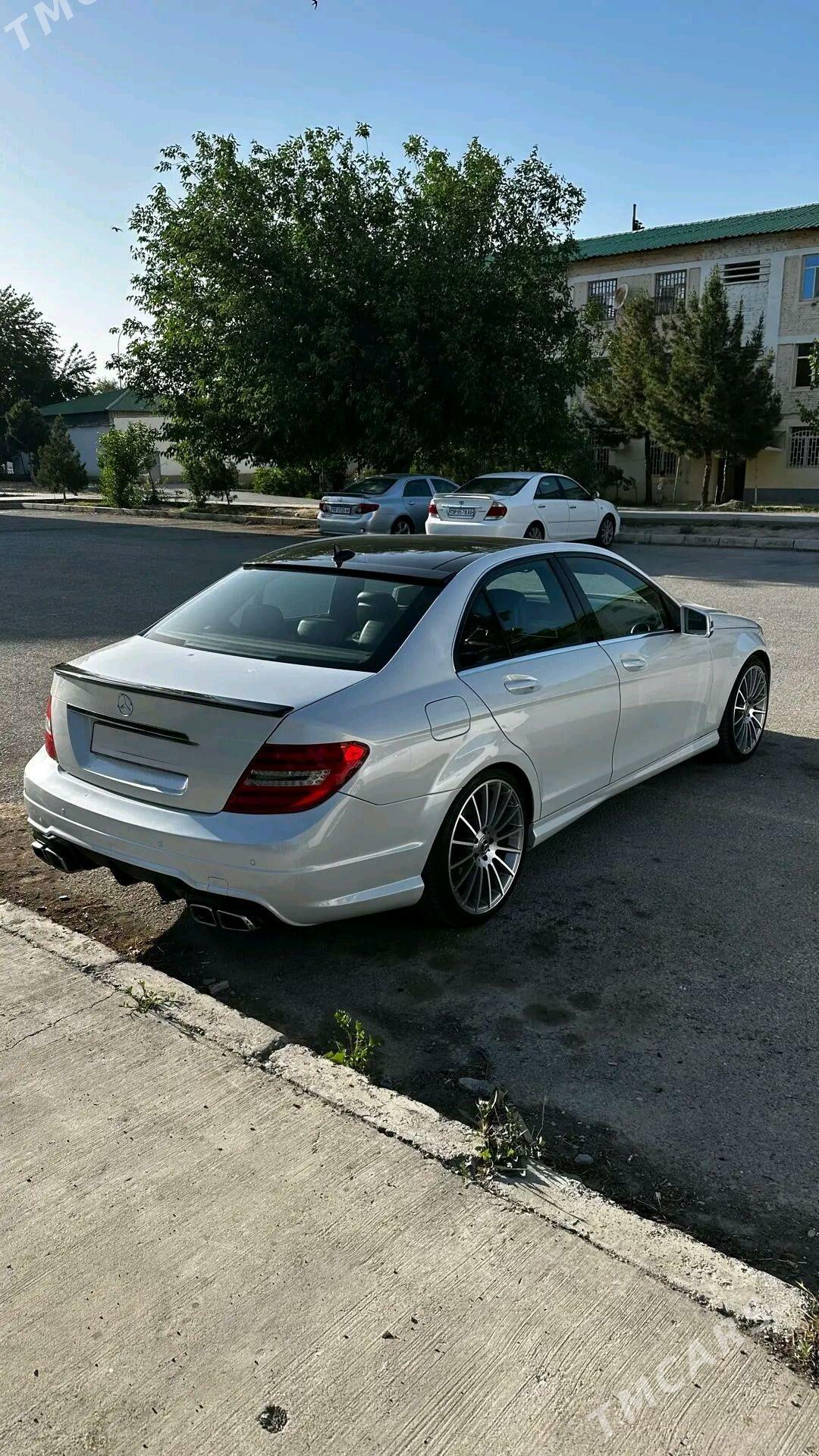 Mercedes-Benz C350 2008 - 220 000 TMT - Ашхабад - img 4