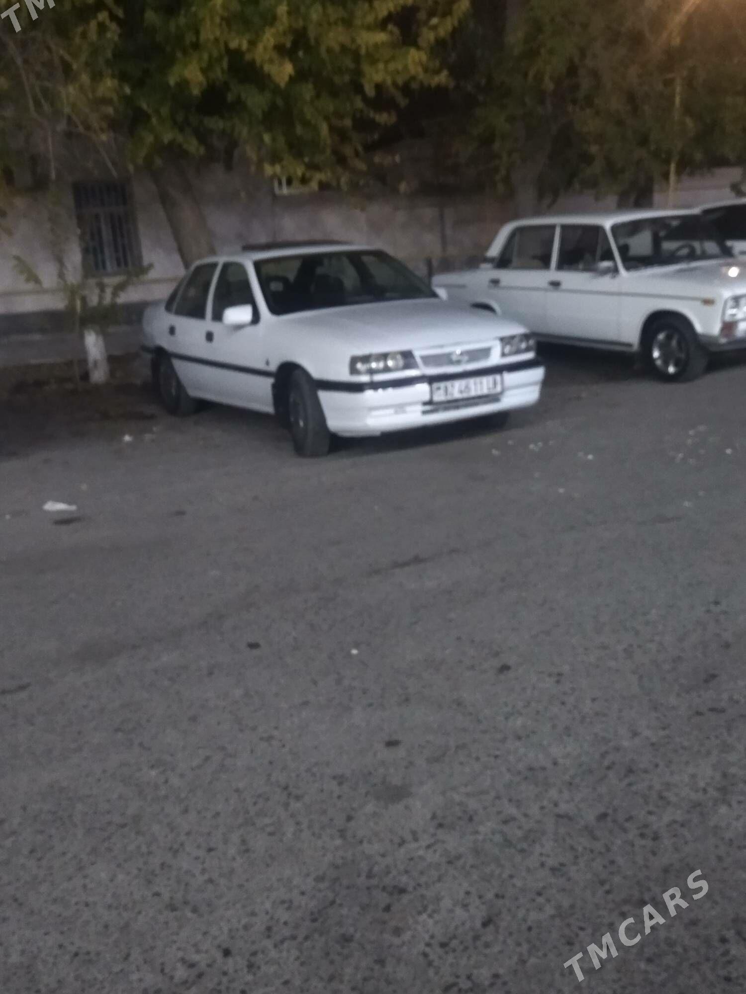 Opel Vectra 1993 - 33 000 TMT - Çärjew - img 6