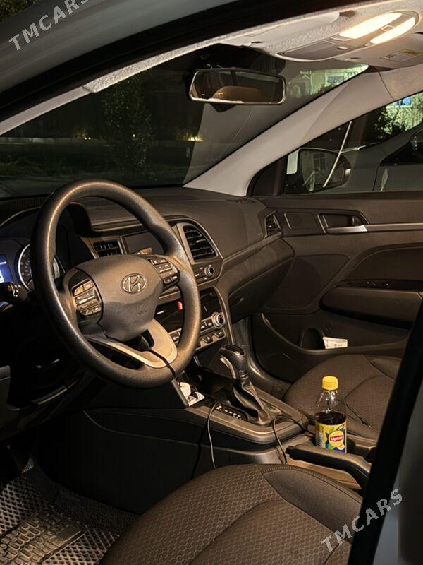 Hyundai Elantra 2020 - 230 000 TMT - 10 мкр - img 5