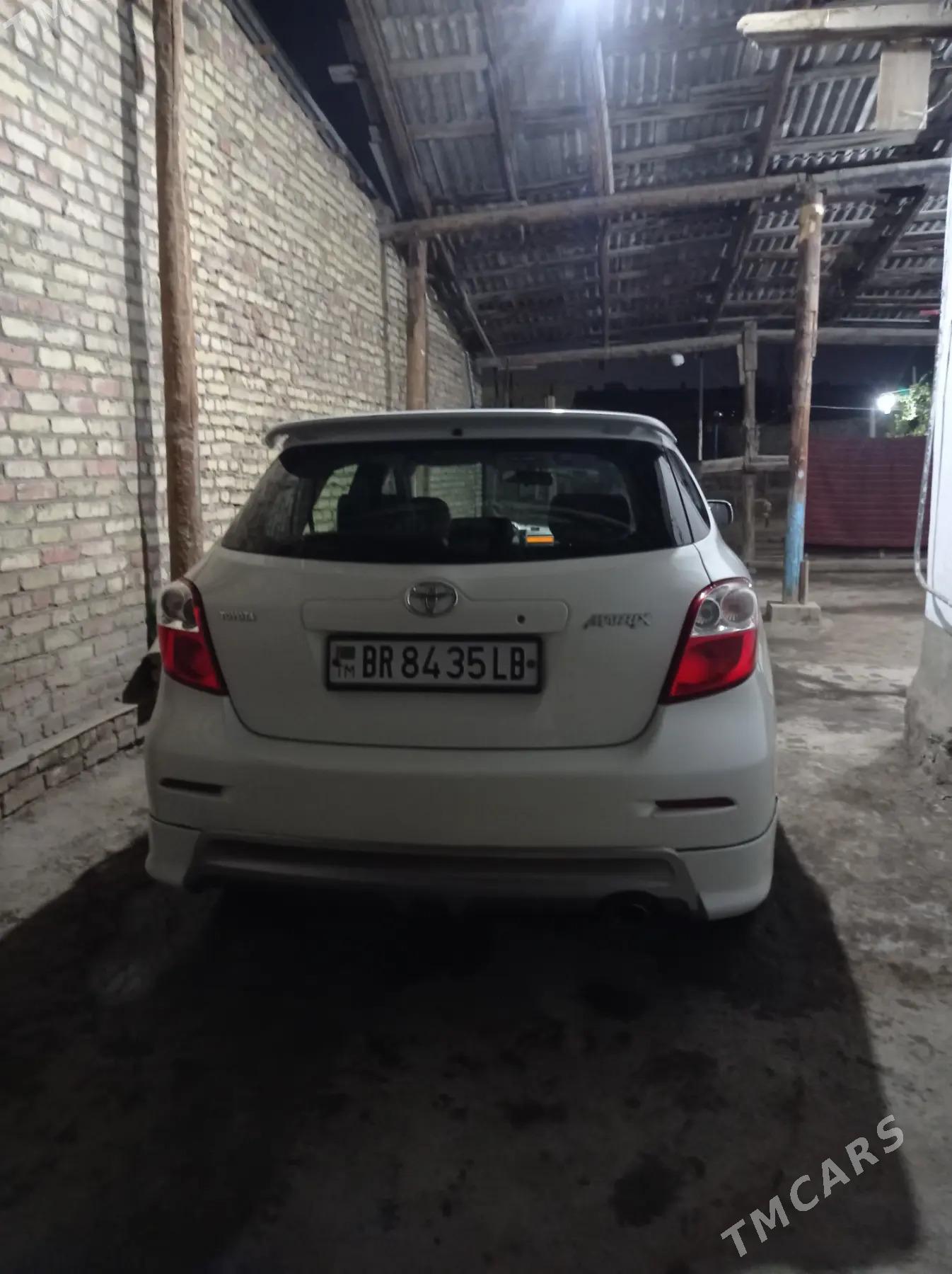 Toyota Matrix 2010 - 150 000 TMT - Туркменабат - img 4