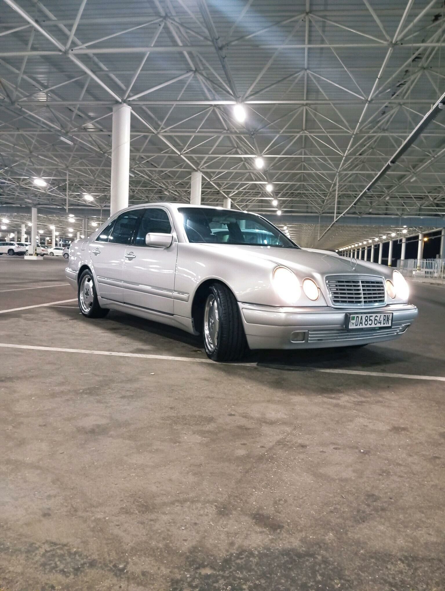Mercedes-Benz E320 1997 - 135 000 TMT - Туркменбаши - img 2