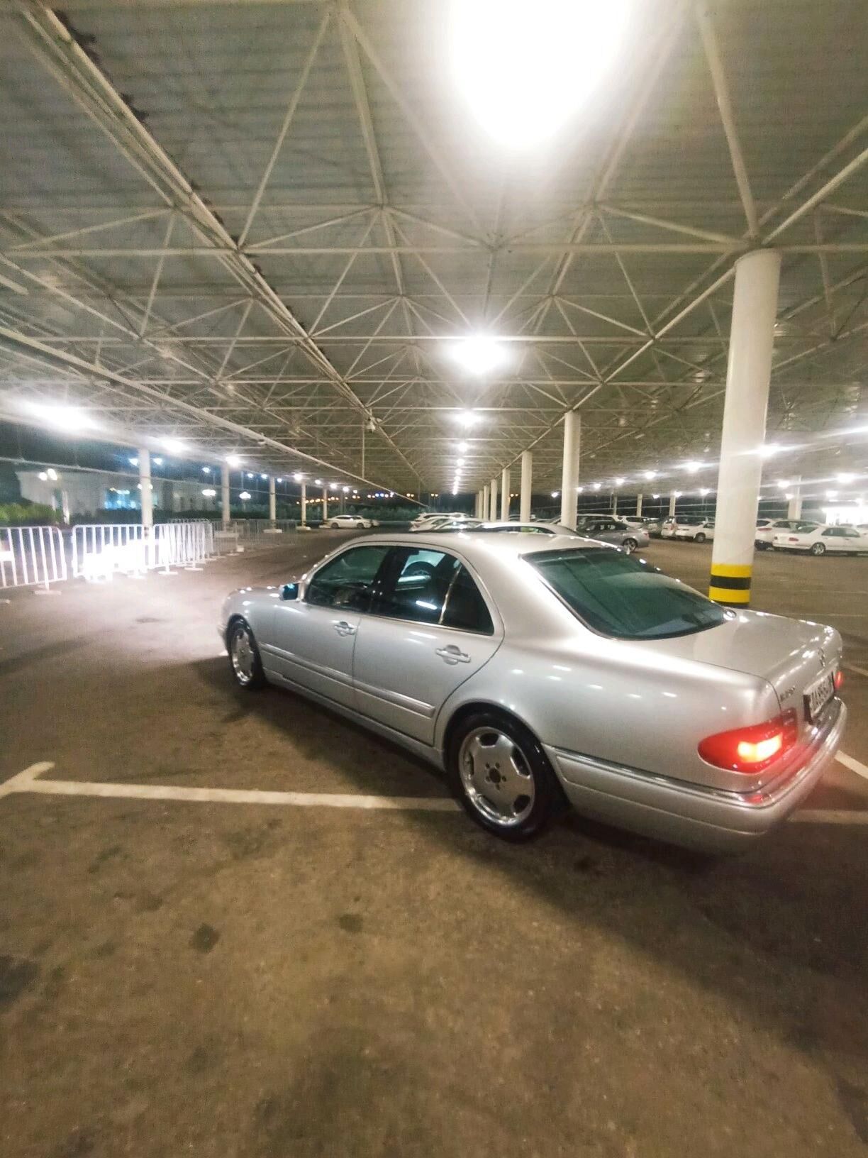 Mercedes-Benz E320 1997 - 135 000 TMT - Туркменбаши - img 6