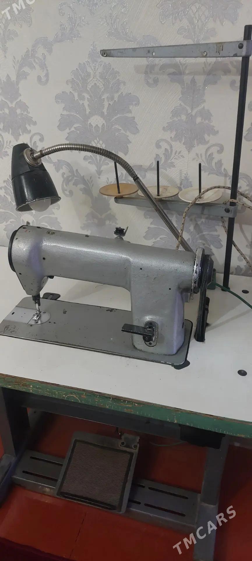 швейная машина - Çärjew - img 3