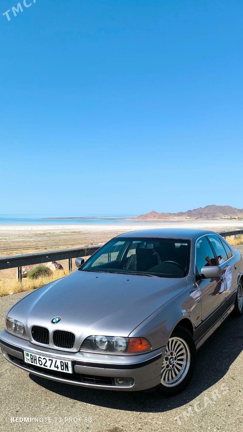 BMW 528 1996 - 110 000 TMT - Балканабат - img 1