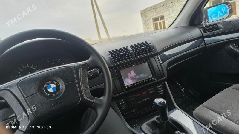 BMW 528 1996 - 110 000 TMT - Балканабат - img 5