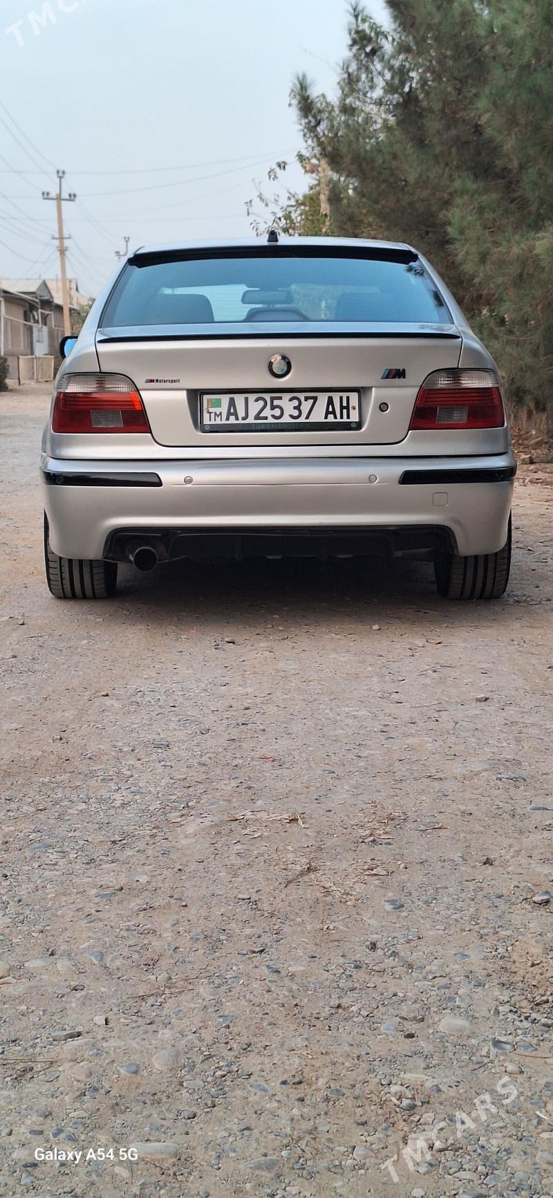 BMW E39 2001 - 135 000 TMT - Tejen - img 5