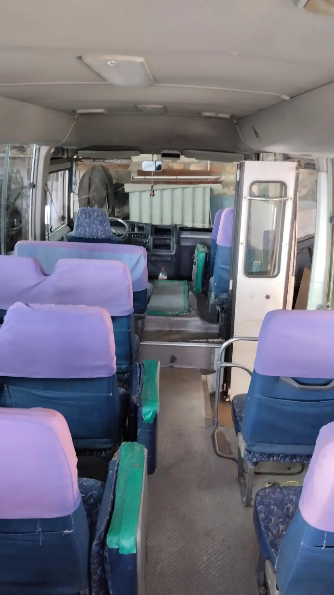 Nissan Civilian 2003 - 200 000 TMT - Карабогаз - img 4