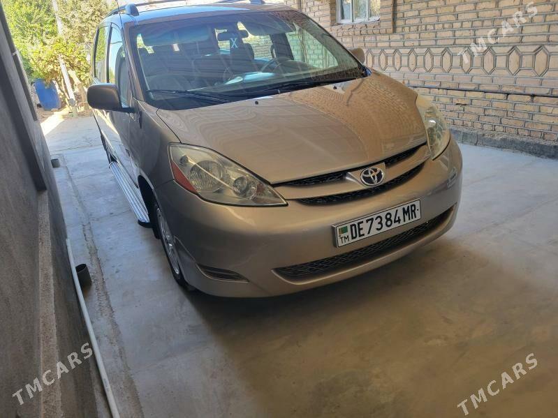 Toyota Sienna 2006 - 255 000 TMT - Mary - img 2