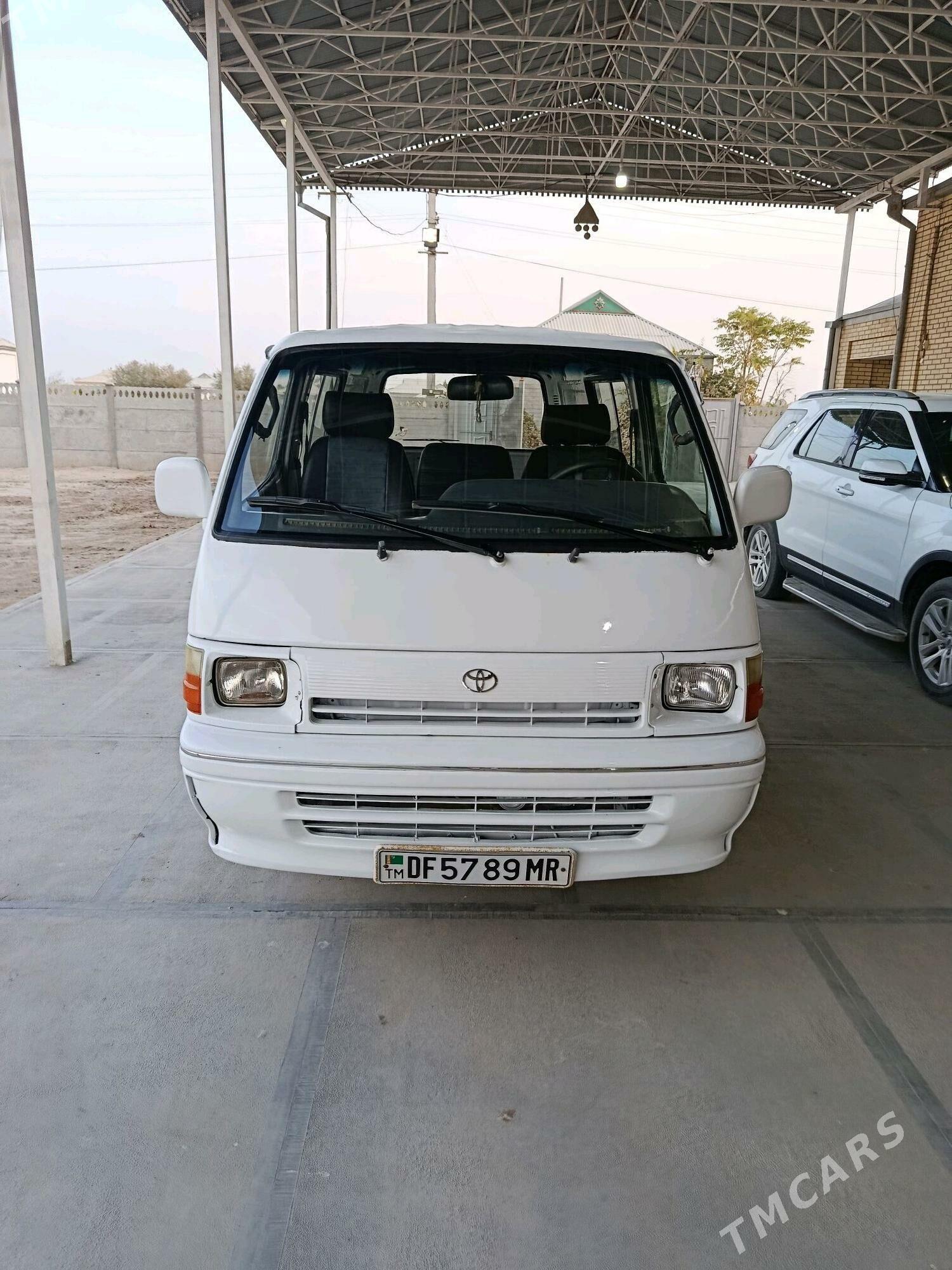 Toyota Hiace 1994 - 95 000 TMT - Baýramaly - img 4