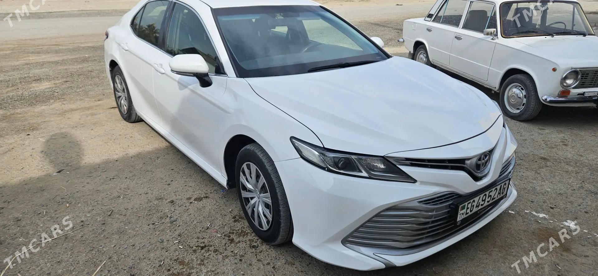 Toyota Camry 2020 - 260 000 TMT - Aşgabat - img 3