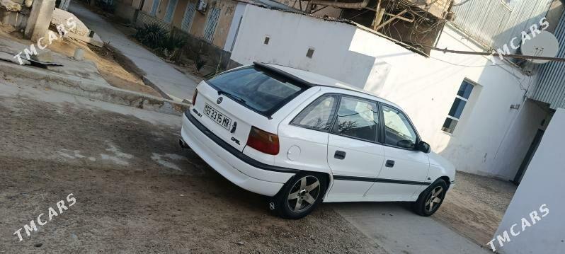 Opel Astra 1993 - 37 000 TMT - Mary - img 3
