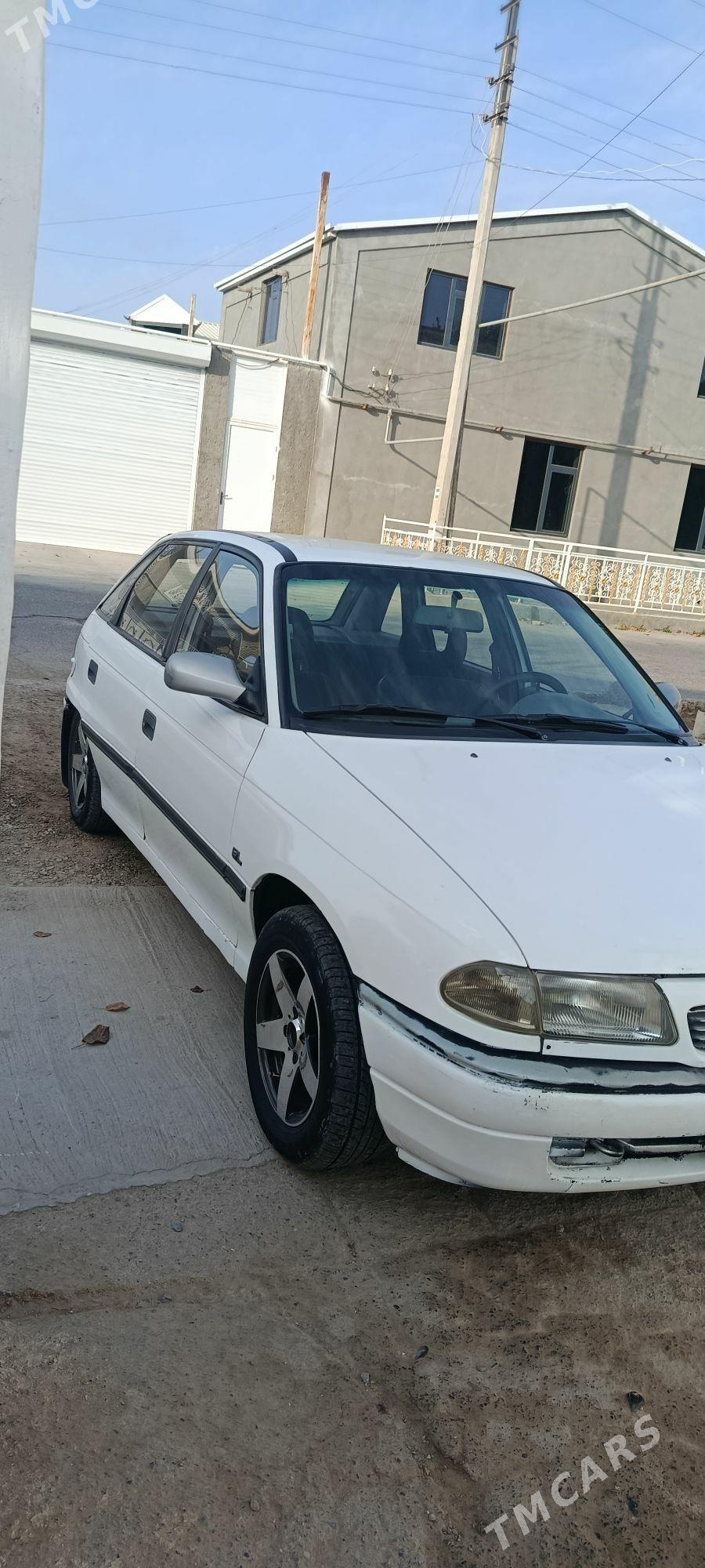 Opel Astra 1993 - 37 000 TMT - Mary - img 2