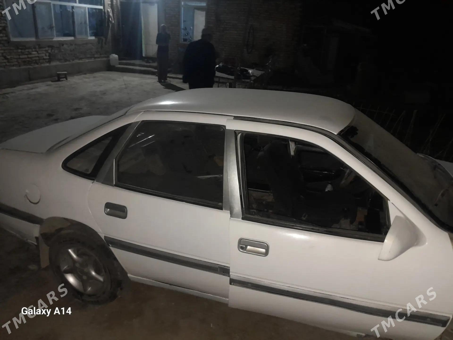 Opel Vectra 1991 - 27 000 TMT - Туркменабат - img 1