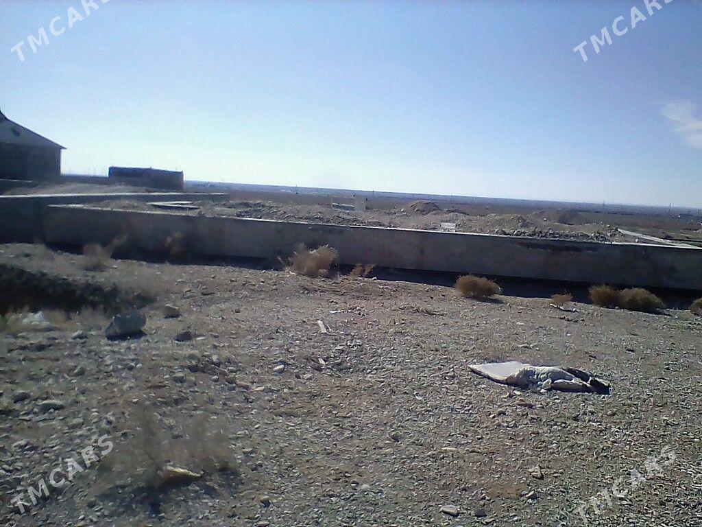 Satlyk yer Nebitci 44 - Балканабат - img 3