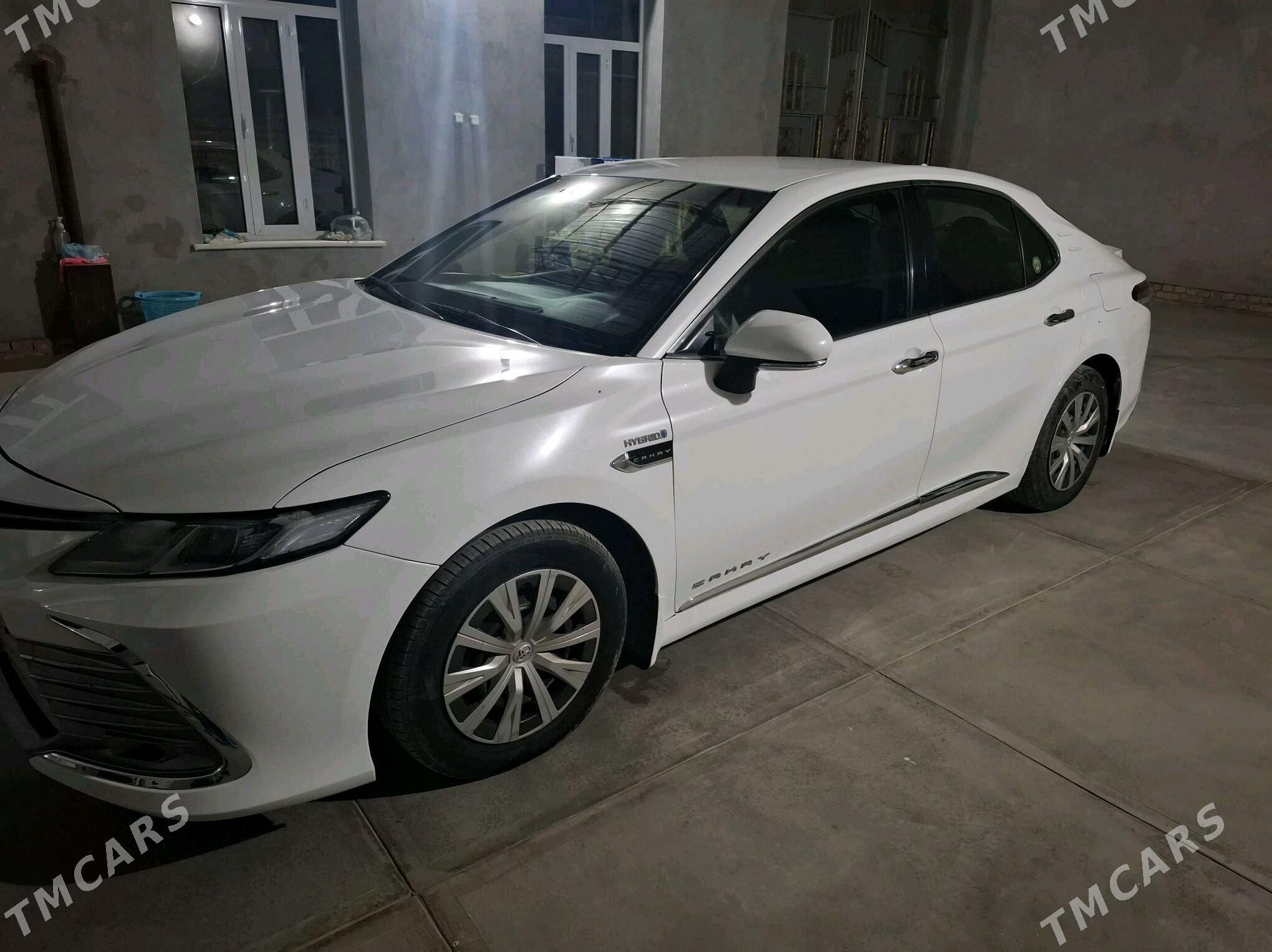 Toyota Camry 2021 - 230 000 TMT - Саят - img 4