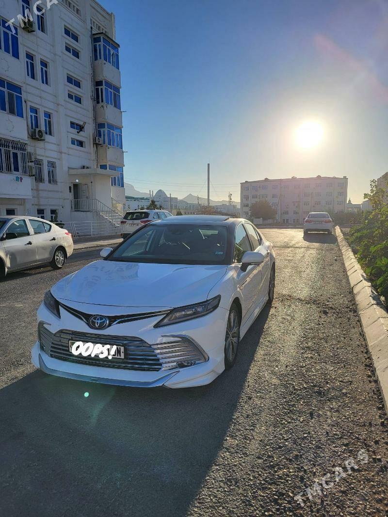 Toyota Camry 2019 - 320 000 TMT - Balkanabat - img 4