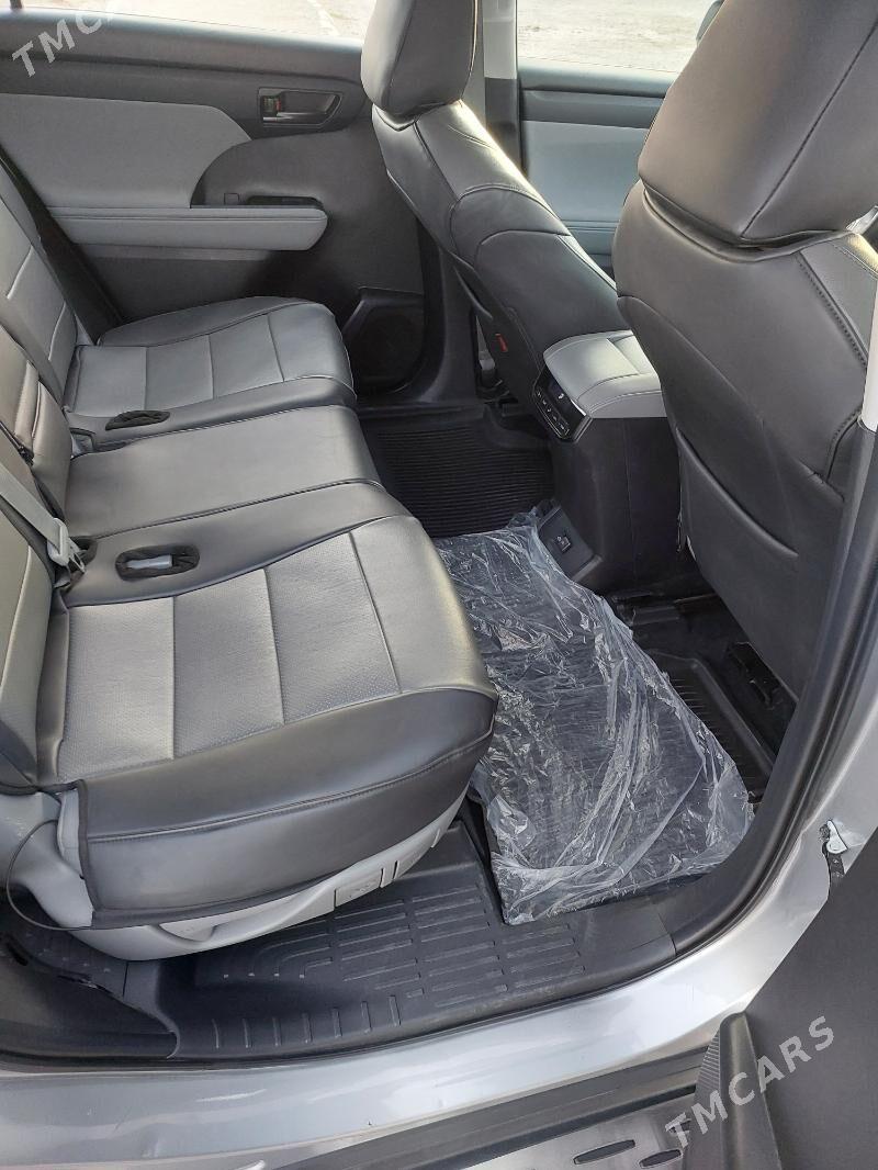 Toyota Highlander 2022 - 560 000 TMT - Jebel - img 2