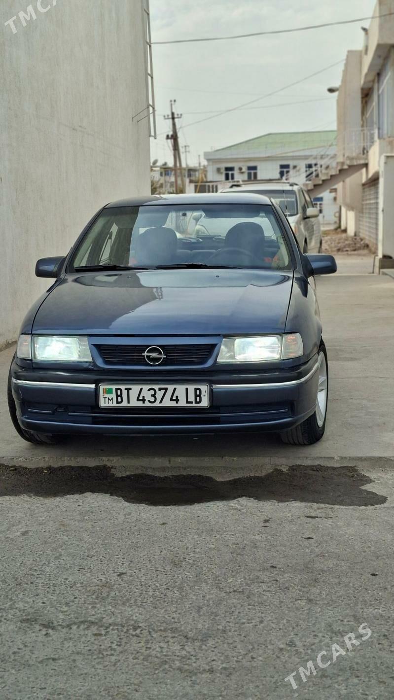 Opel Vectra 1990 - 44 000 TMT - Türkmenabat - img 1