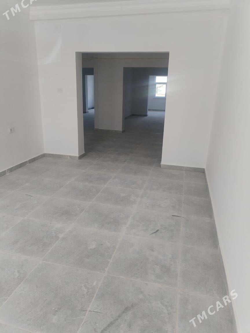 Anew podwal 156m2 - Анев - img 3