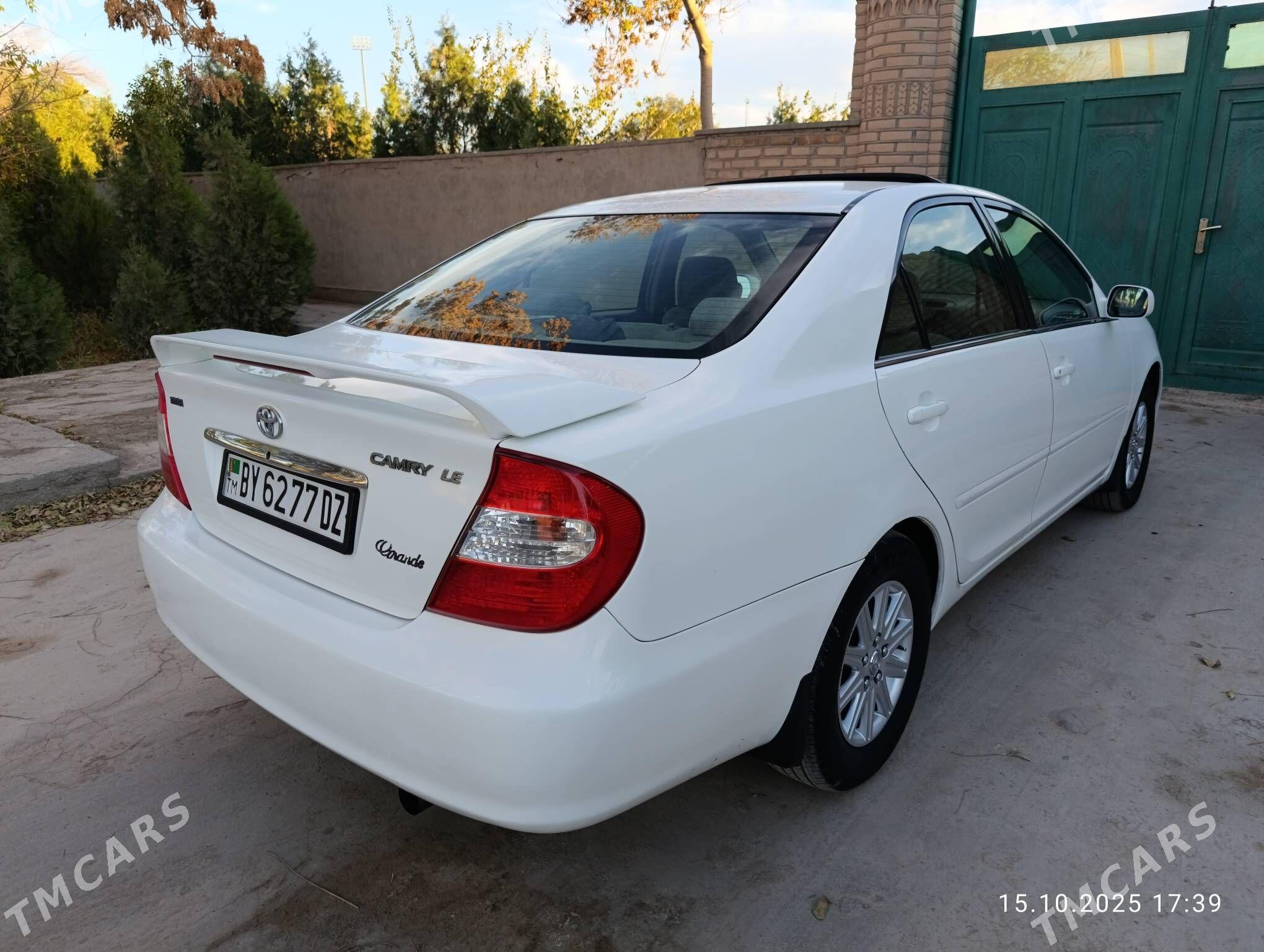 Toyota Camry 2002 - 185 000 TMT - етр. Туркменбаши - img 4