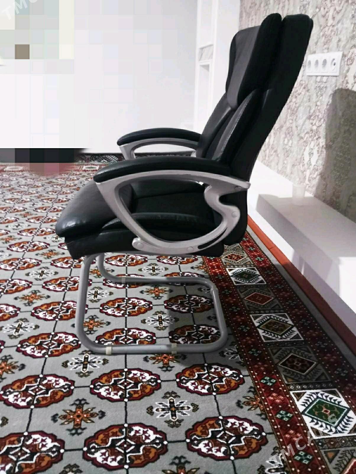Kreslo (Кресло) - Чарджоу - img 2