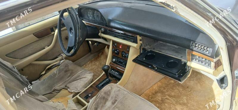 Mercedes-Benz 230E 1987 - 7 000 TMT - Gurbansoltan Eje - img 4
