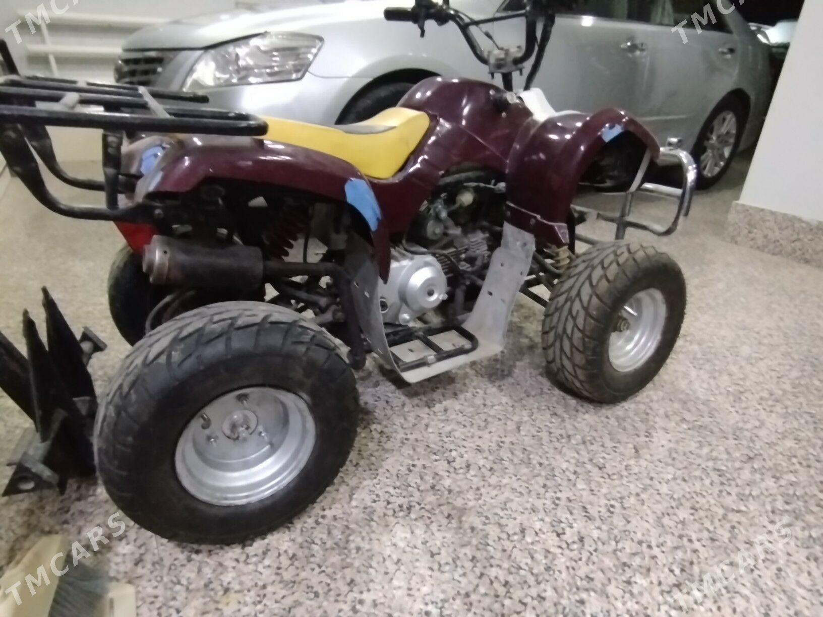 Yamaha Artistic 2005 - 10 000 TMT - Türkmenbaşy - img 4