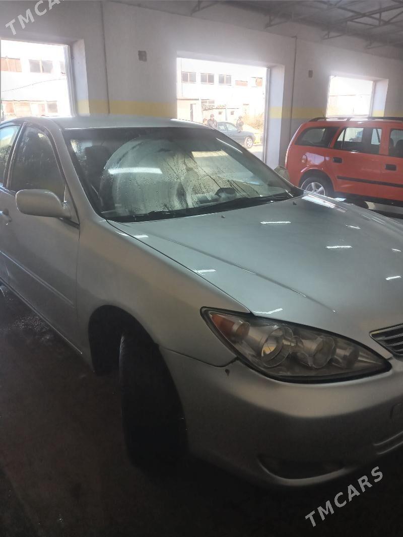 Toyota Camry 2002 - 150 000 TMT - Дашогуз - img 3