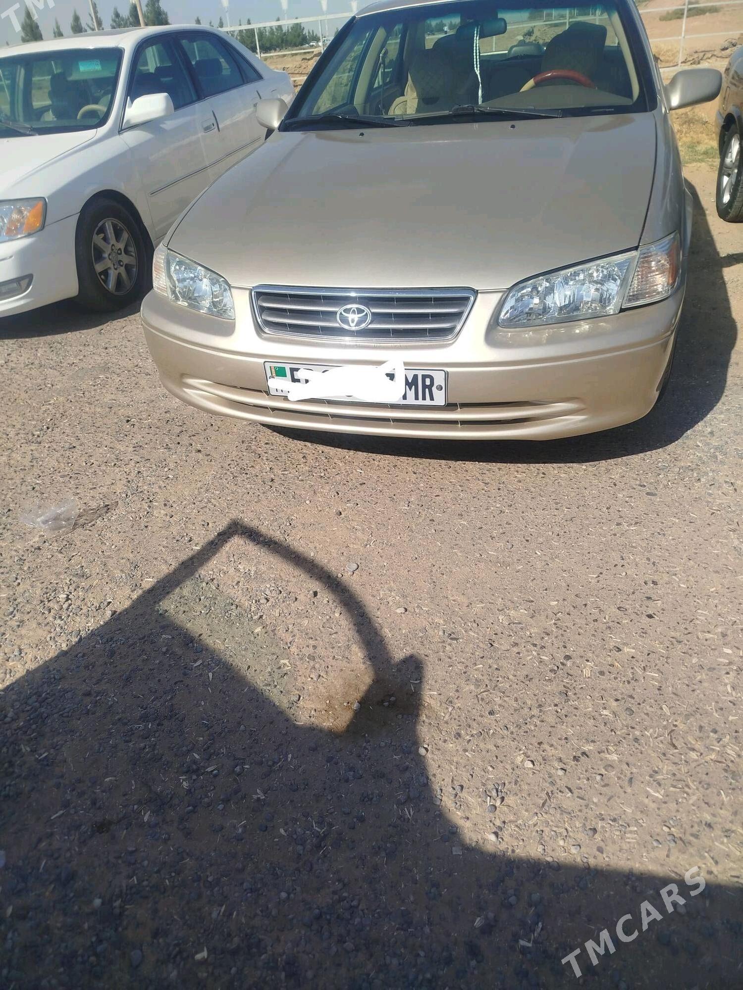 Toyota Camry 2000 - 140 000 TMT - Векильбазар - img 4