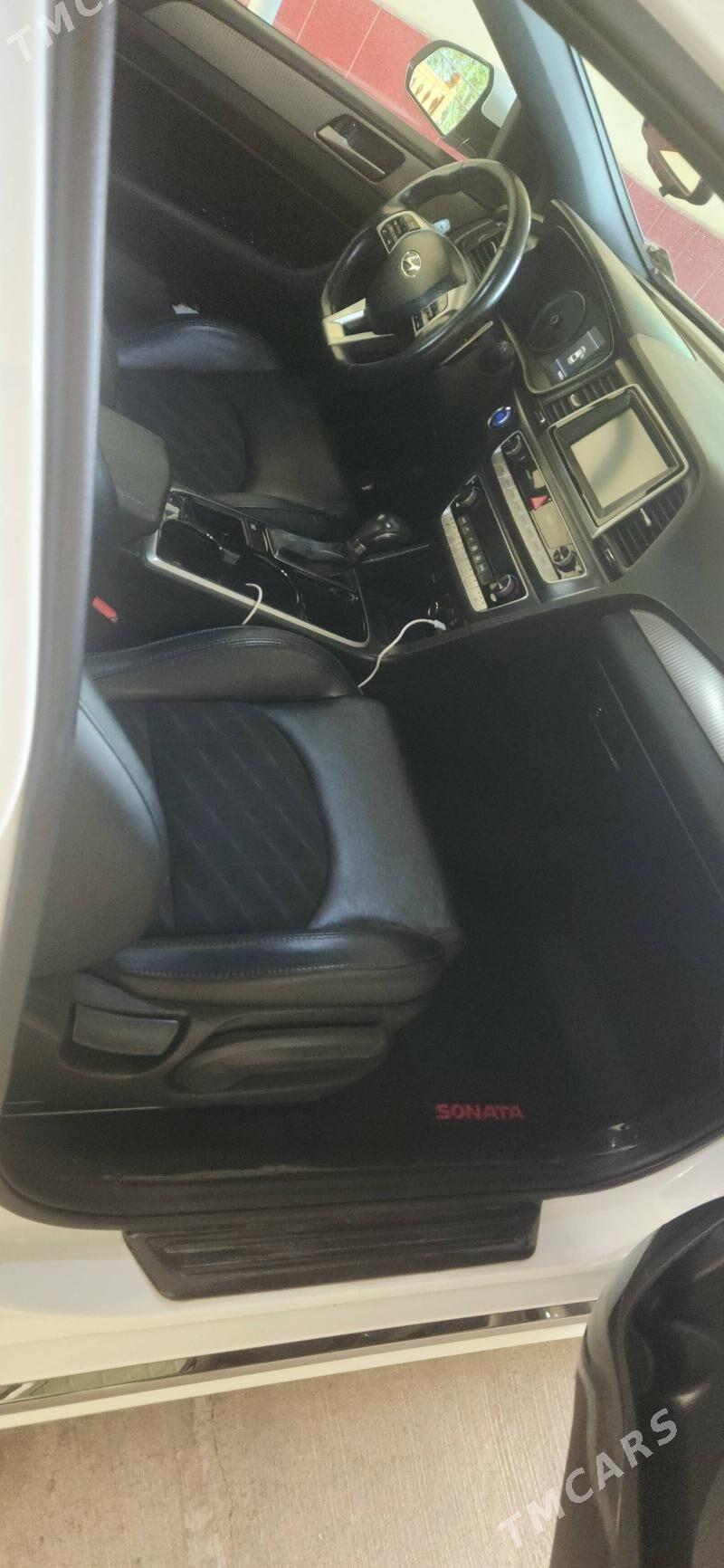 Hyundai Sonata 2018 - 235 000 TMT - Бузмеин ГРЭС - img 4