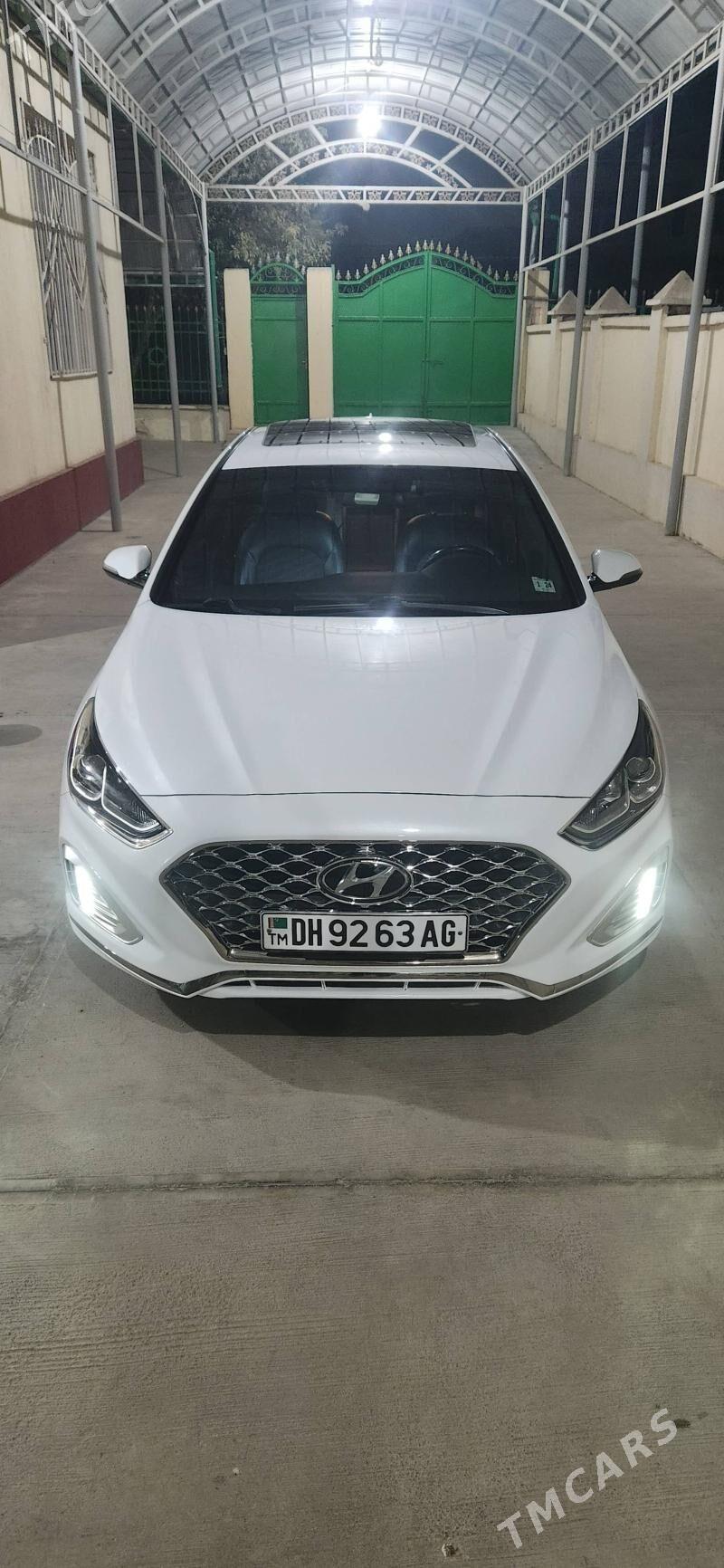 Hyundai Sonata 2018 - 235 000 TMT - Бузмеин ГРЭС - img 2