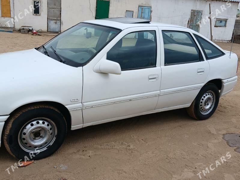 Opel Vectra 1992 - 25 000 TMT - Gökdepe - img 3