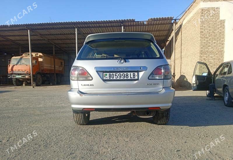 Lexus RX 300 1999 - 185 000 TMT - Саят - img 2
