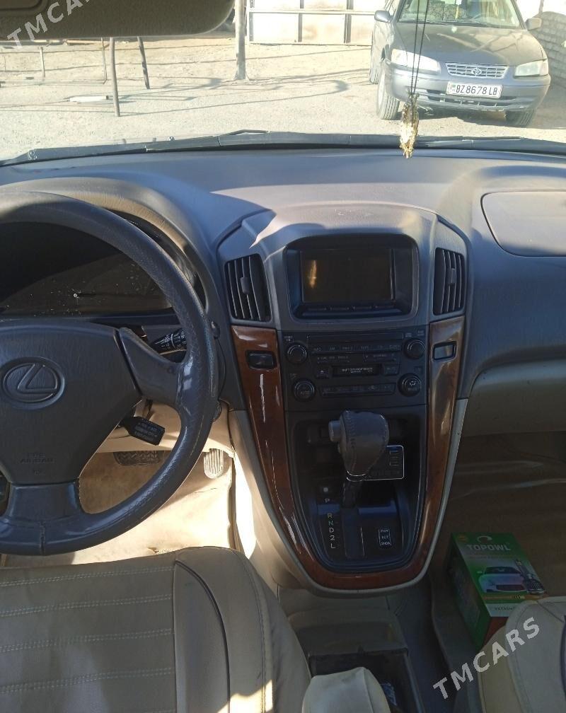 Lexus RX 300 1999 - 185 000 TMT - Саят - img 5