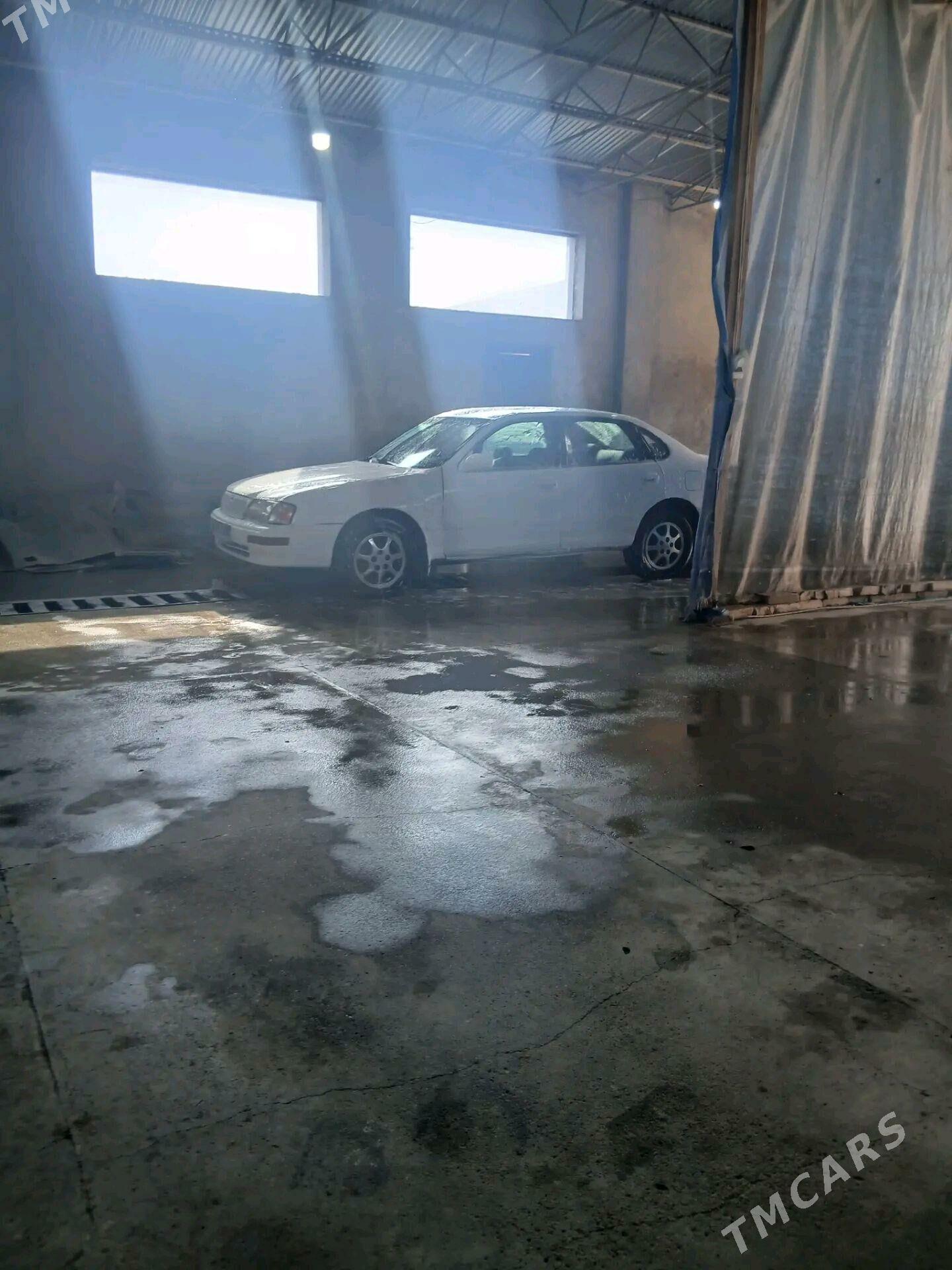 Toyota Avalon 1995 - 110 000 TMT - Туркменгала - img 1