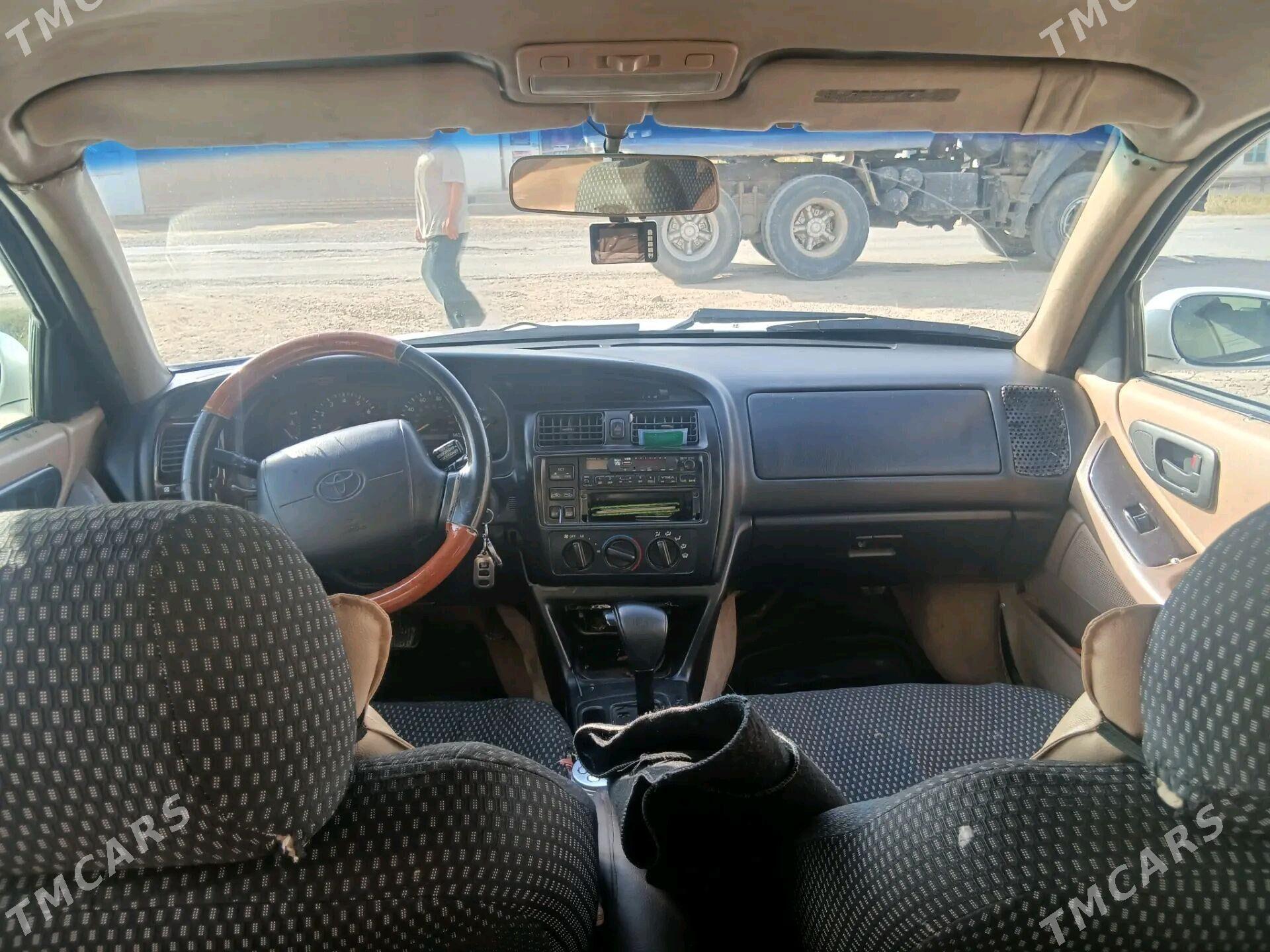 Toyota Avalon 1995 - 110 000 TMT - Туркменгала - img 4